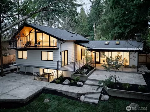 22526 98th Ave W, Edmonds, WA 98020