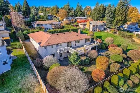 5215 S 164th St, Tukwila, WA 98188