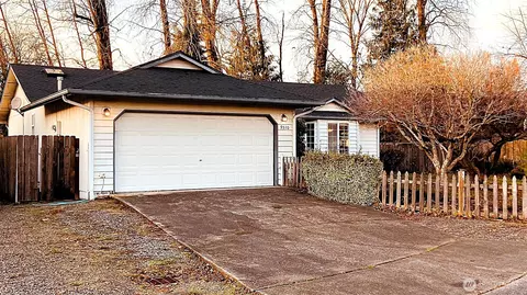 9510 53rd Ave NE, Marysville, WA 98270