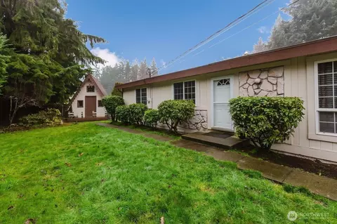 1111 Olney Ave SE, Port Orchard, WA 98366