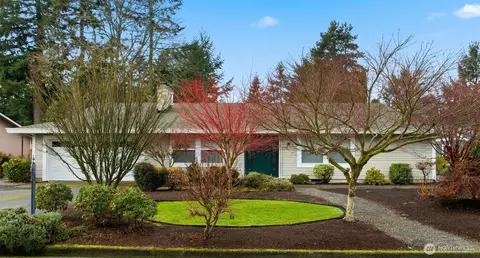 1412 Evergreen Pl, Fircrest, WA 98466