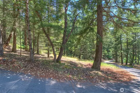63 Marina Heights Ln, Orcas Island, WA 98245