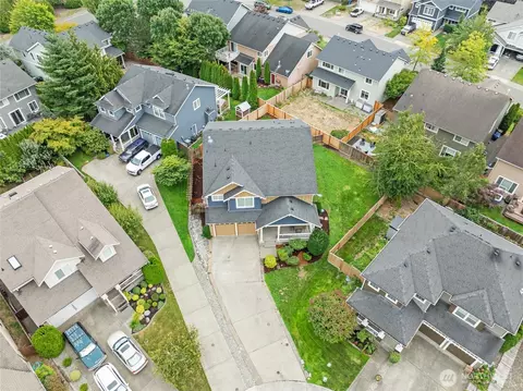 12221 184th Ave E, Bonney Lake, WA 98391