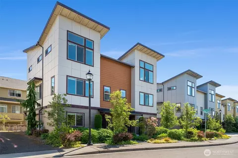 336 Chelan Ave NE, Renton, WA 98059