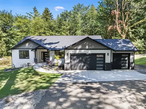 821 174th Ave NW, Lakebay, WA 98349