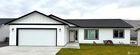 556 S Joseph Ave, East Wenatchee, WA 98802