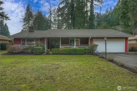 6708 53rd St W, University Place, WA 98467