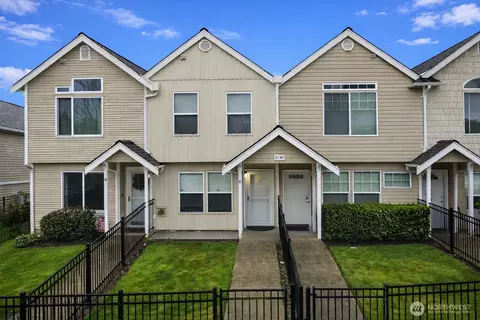 5130 Browns Point Blvd #B, Tacoma, WA 98422
