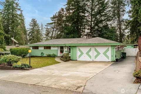 6702 193rd St SW, Lynnwood, WA 98036