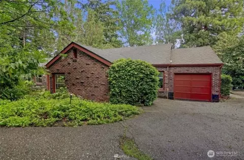 555 Lake Louise Dr SW, Lakewood, WA 98498