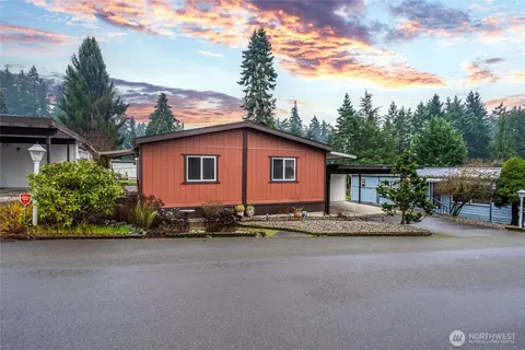 9314 Canyon Rd E #40, Puyallup, WA 98371