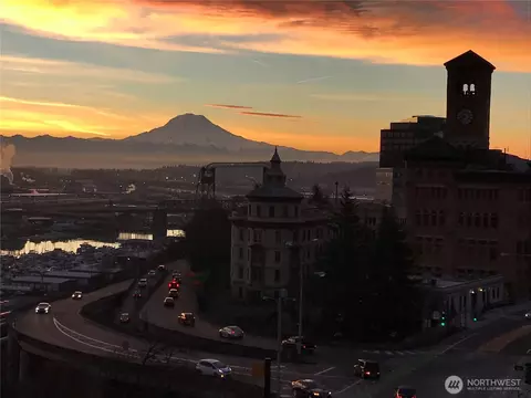 525 Broadway #408, Tacoma, WA 98402