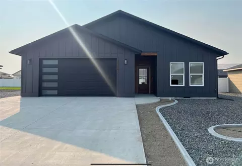 2385 Hunter St, Ephrata, WA 98823