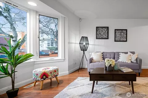 1600 E Yesler Way #102, Seattle, WA 98122