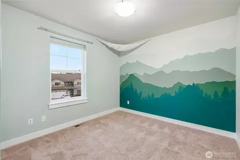 Bedroom - 18916 10th Dr SE, Bothell, WA 98012 photo 1 of 4