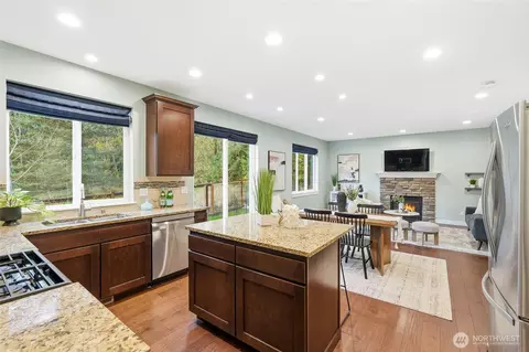 Kitchen - 18916 10th Dr SE, Bothell, WA 98012 photo 3 of 3