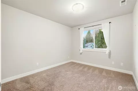 Bedroom - 18916 10th Dr SE, Bothell, WA 98012 photo 4 of 4