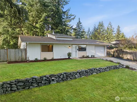 5408 81st Avenue Ct W, University Place, WA 98467