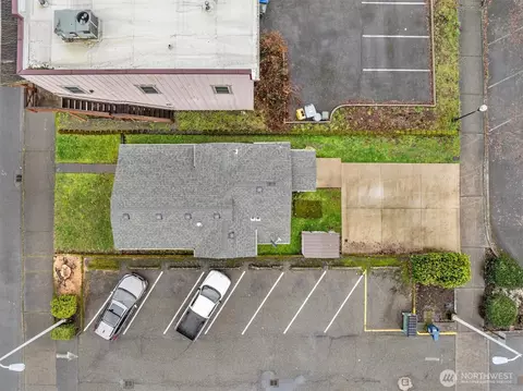 Exterior - 121 Van Scoyoc Ave SW, Orting, WA 98360 photo 7 of 11