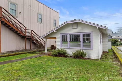 Exterior - 121 Van Scoyoc Ave SW, Orting, WA 98360 photo 9 of 11