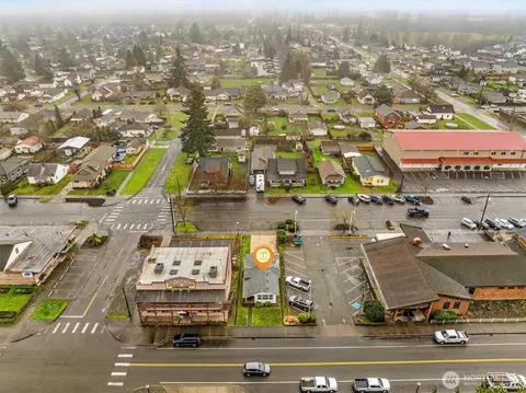 View/Area - 121 Van Scoyoc Ave SW, Orting, WA 98360 photo 7 of 9