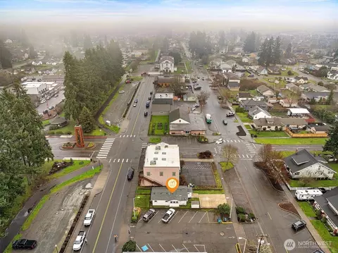 View/Area - 121 Van Scoyoc Ave SW, Orting, WA 98360 photo 3 of 9