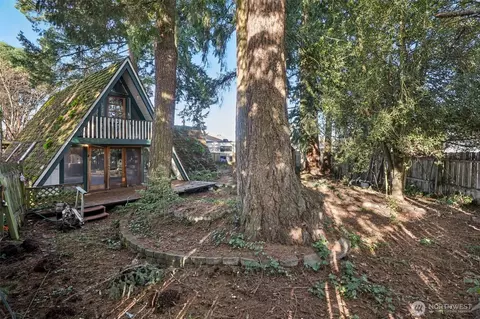 204 NE 108th St, Vancouver, WA 98685