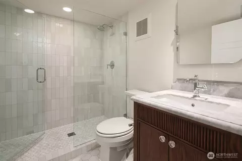 740 22nd Ave E, Seattle, WA 98112 photo 31