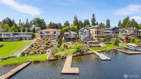 26736 138th Pl SE, Kent, WA 98042