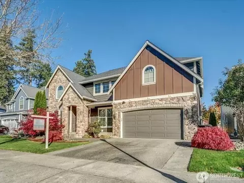 3840 Cameron Dr NE, Lacey, WA 98516