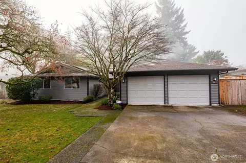 12615 SE 27th St, Bellevue, WA 98005