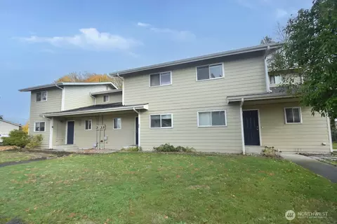 92 Quinn Ave #A B C, Marysville, WA 98270