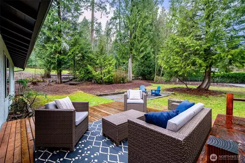 Exterior - 22629 57th Ave SE, Bothell, WA 98021 photo 8 of 15