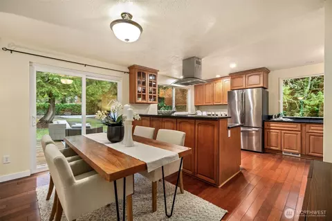 Dining - 22629 57th Ave SE, Bothell, WA 98021 photo 1 of 3
