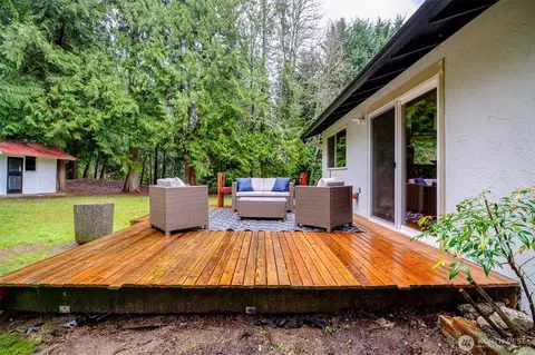 Exterior - 22629 57th Ave SE, Bothell, WA 98021 photo 12 of 15