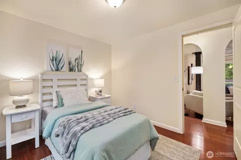 Bedroom - 22629 57th Ave SE, Bothell, WA 98021 photo 5 of 5