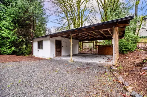 Exterior - 22629 57th Ave SE, Bothell, WA 98021 photo 7 of 15