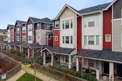 3300 SW Graham St #206, Seattle, WA 98126