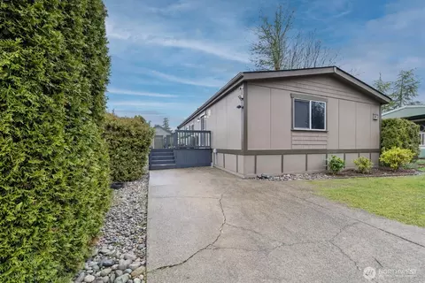31600 126th Ave SE #86, Auburn, WA 98092