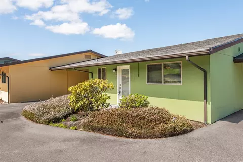 1301 S Third Ave #5B, Sequim, WA 98382