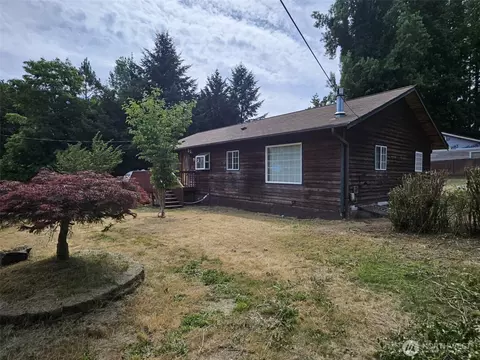4415 W Jarstad Dr, Bremerton, WA 98312