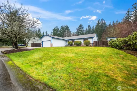 6450 Crossing Pl SW, Port Orchard, WA 98367