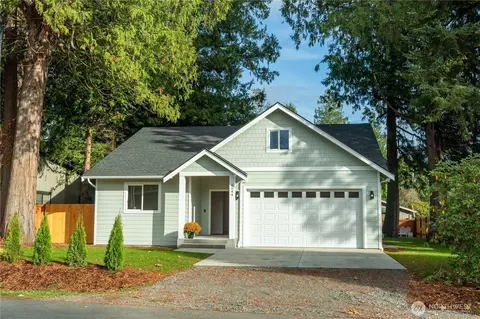 4544 Decatur Dr, Ferndale, WA 98248