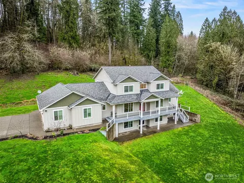 2549 Hazel Dell Rd, Castle Rock, WA 98611