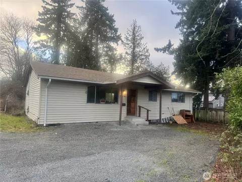 3419 S 164th St, Seatac, WA 98188