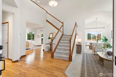 Entry Way - 18722 3rd Ave W, Bothell, WA 98012 photo 1 of 3
