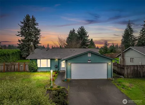 7735 13th Ave NE, Olympia, WA 98516