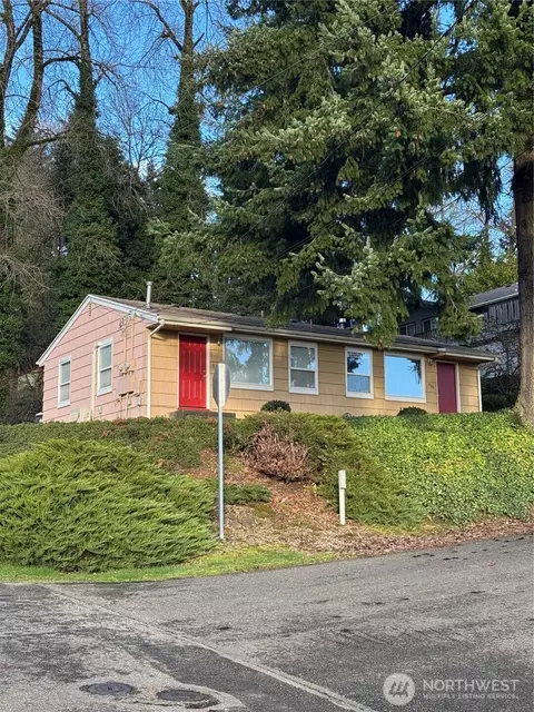 522 H St SW, Tumwater, WA 98512