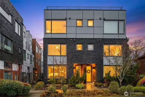 4272 SW Bradford St, Seattle, WA 98116