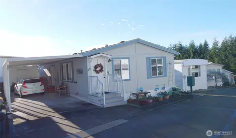 1415 84th St SE #36, Everett, WA 98208